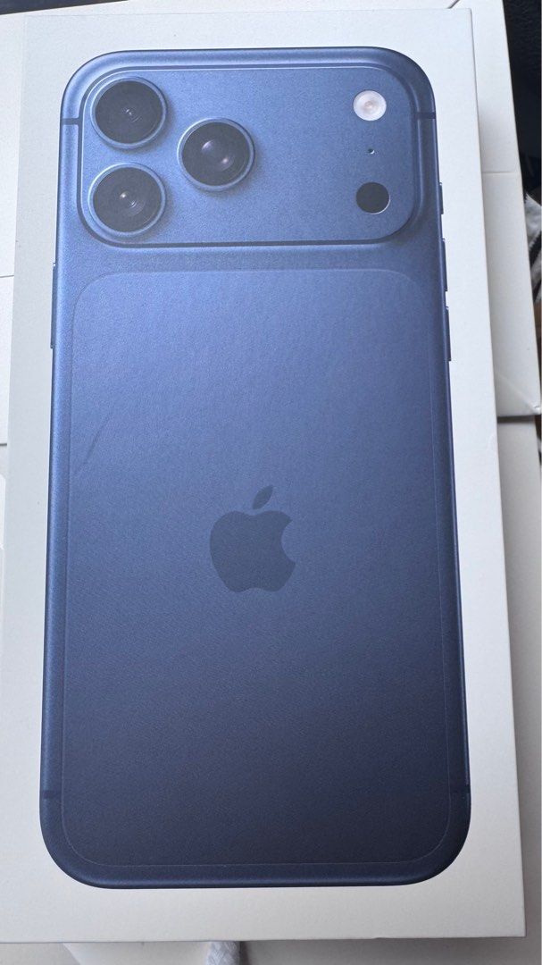 【香港版】iPhone 17 Pro 1TB ブルー【新品】物理SIM対応 香港版】iPhone 17 Pro 1TB ブルー【新品】物理SIM対応 香港版】iPhone