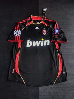 (Category: ) located in . Submitted by msia_football_jersey (Listing ID 1393715703, Image 1). Description: .