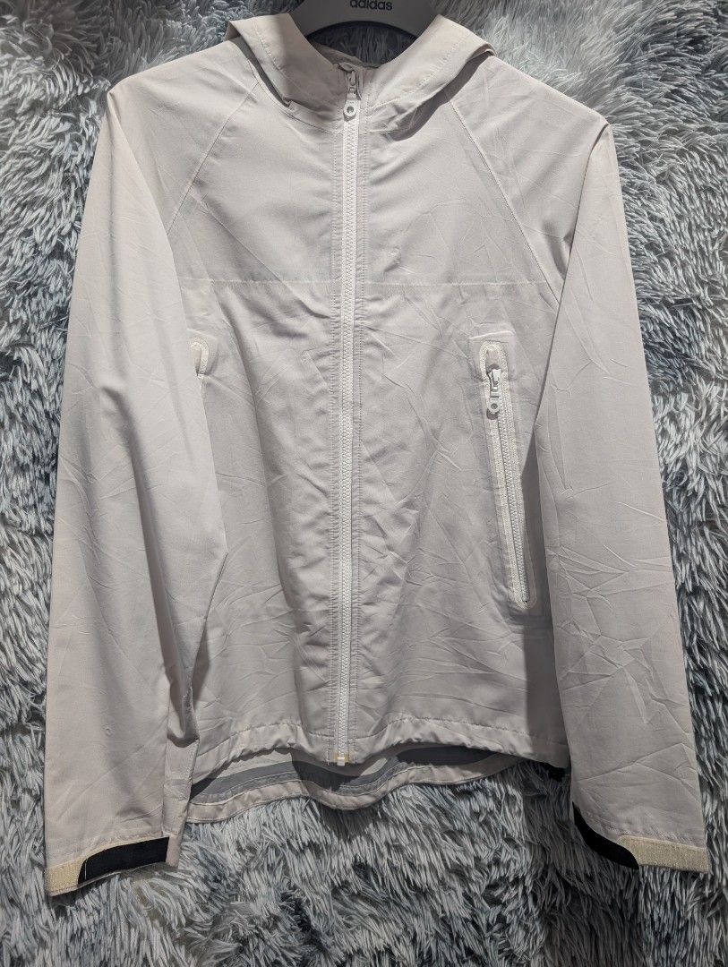 adidas hoodie hard shell jacket (Category: Coats, Jackets and Outerwear) located in Pasay City. Submitted by jaydee05 (Listing ID 1393782674, Image 1). Description: Legit Original Water Proof.