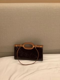 (Category: ) located in . Submitted by sunflower_sg (Listing ID 1393784285, Image 1). Description: .