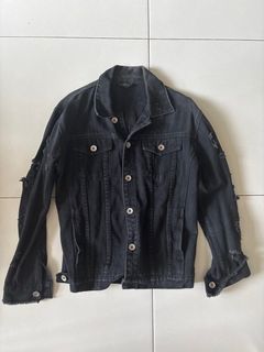 (Category: ) located in . Submitted by tupacked (Listing ID 1393723937, Image 1). Description: .