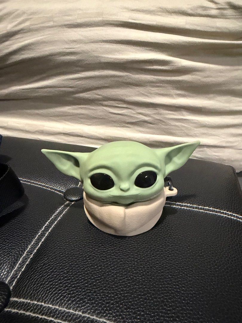 Casetify Star Wars / The Mandalorian Grogu Collectible AirPods Pro