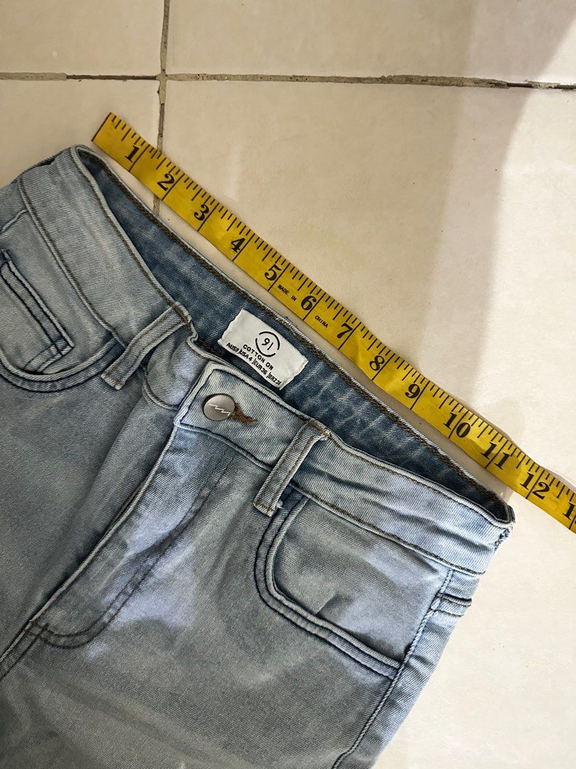 Cotton On Denim Shorts (Category: Shorts) located in Mandaluyong City. Submitted by declutterbyshay (Listing ID 1393782752, Image 2). Description: Cotton On Denim Stretch Bermuda Light Blue Size: 36 can fot up to 38 Rfs: Decluttering .