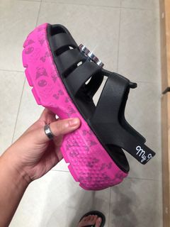 (Category: ) located in . Submitted by 0711miya (Listing ID 1393646480, Image 1). Description: .