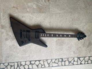 (Category: ) located in . Submitted by bentkx (Listing ID 1393675867, Image 1). Description: .