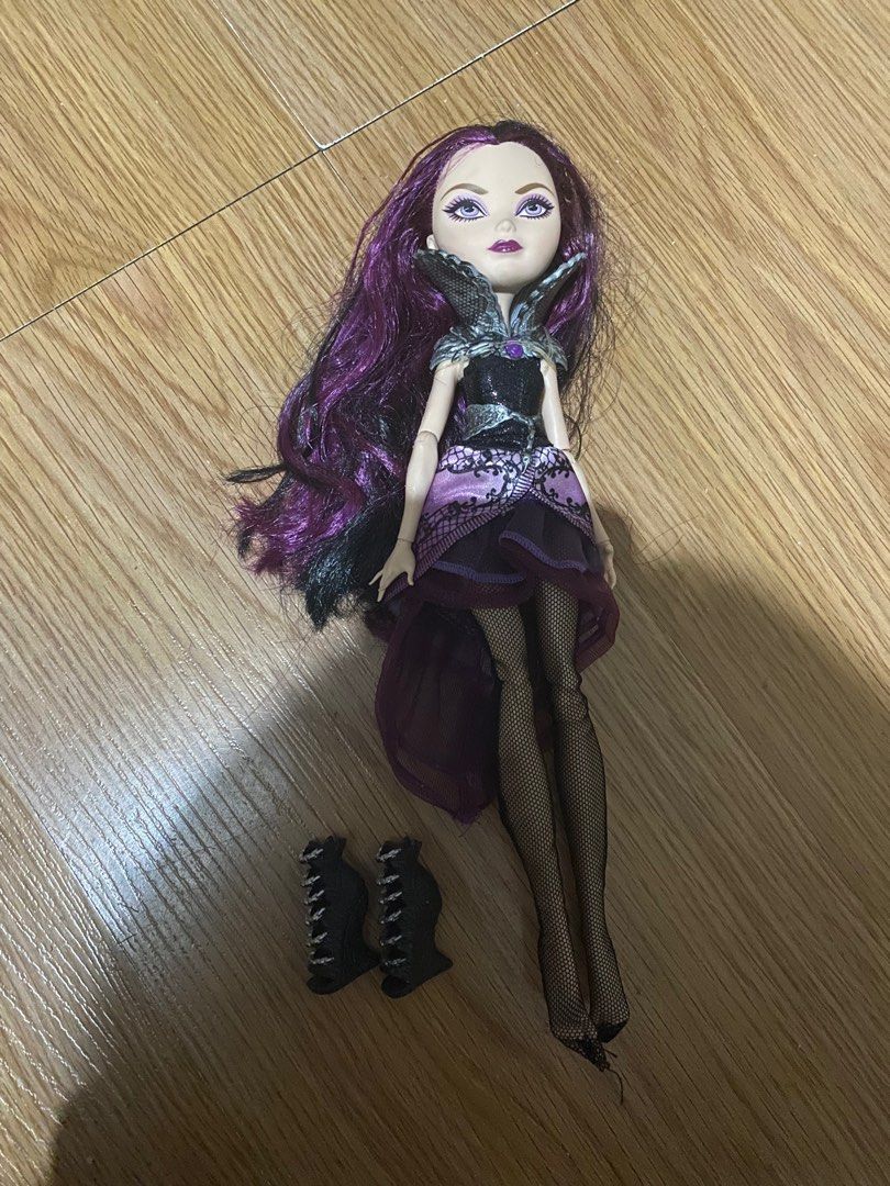 Ever After High Raven Queen doll (Category: Figurines & Statues) located in Quezon City. Submitted by elisabelle21 (Listing ID 1393786234, Image 1). Description: Doll is in good condition and comes with her shoes! WYSIWYG .
