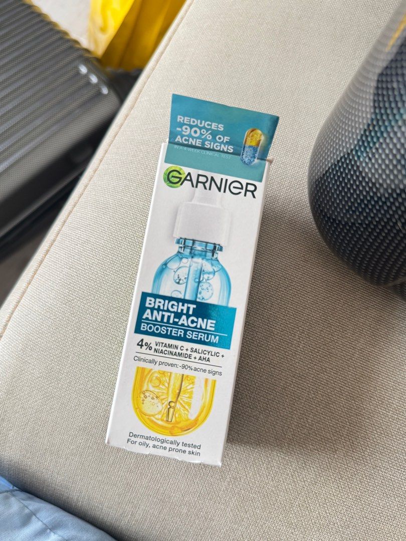 Garnier Bright Anti Acne Booster Serum (Category: Face Care) located in Binan City. Submitted by mlvtg (Listing ID 1393689823, Image 1). Description: Extra item.
