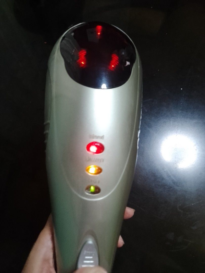 Infrared massage hammer (Category: Massage Devices) located in Manila. Submitted by declutterwithlulu (Listing ID 1393711530, Image 3). Description: .