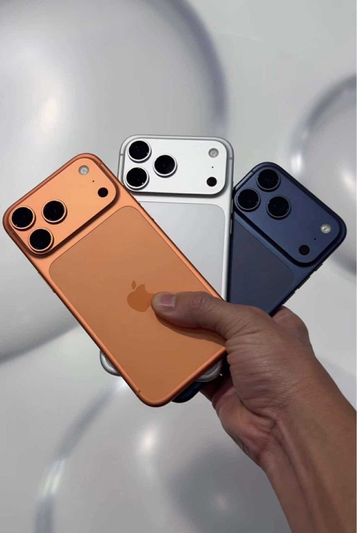 iPhone 17 Pro Max (Category: iPhone 17 Series) located in Manila. Submitted by whitemocha98 (Listing ID 1393767594, Image 2). Description: iPhone 17 Pro Max Brandnew Available: 256gb 512gb 1TB 2TB .