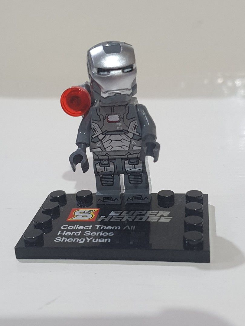 Ironman lego (Category: Lego & Building Sets) located in Las Pinas. Submitted by cherry_luvs_dresses (Listing ID 1393784220, Image 3). Description: good as new collectible supee discounted price.