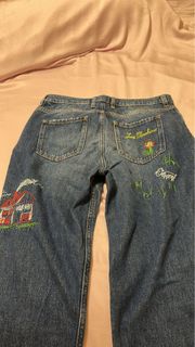 (Category: ) located in . Submitted by baape (Listing ID 1393779898, Image 1). Description: .
