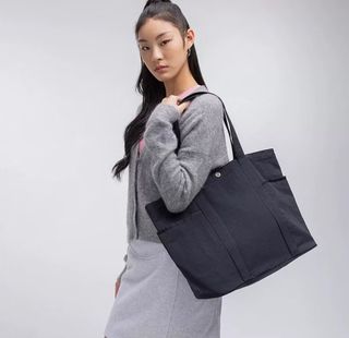 （分類：）位於 。 由 kiikiki 提交（商品編號 1393788784，圖片 1）。簡介： 。