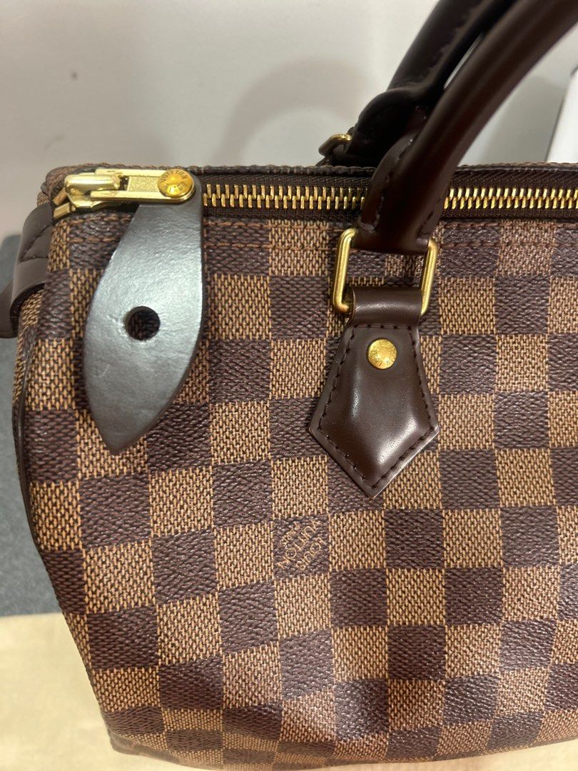 LV speedy 30 (Category: Luxury Bags & Wallets) located in Baguio. Submitted by saleonstuffs (Listing ID 1393628120, Image 3). Description: 2017 With dustbag Clean.