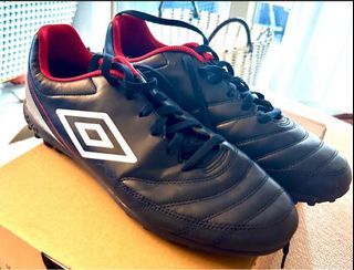 男士美國11號歐洲45號UMBRO足球鞋Classico CL 全新64218864891521110