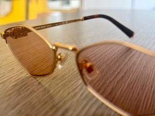 （分類：）位於 。 由 mangoop 提交（商品編號 1393697736，圖片 1）。簡介： 。