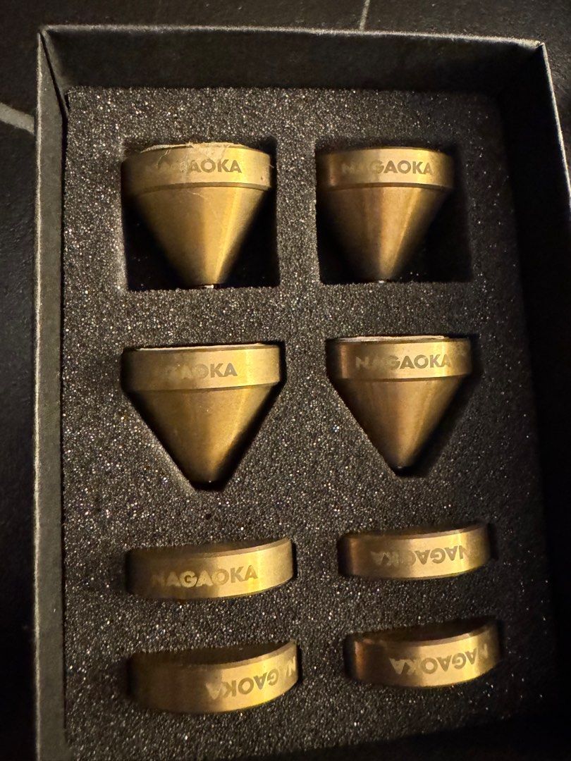 Nagaoka INS-BR02 Ruby & Brass Insulator (4pcs)63826274774914112