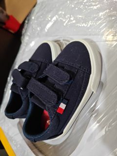 （分類：）位於 。 由 dauuad 提交（商品編號 1393777567，圖片 1）。簡介： 。