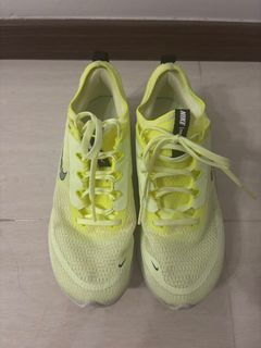 (Category: ) located in . Submitted by shopforluxsg (Listing ID 1393769573, Image 1). Description: .