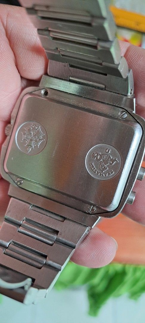 Omega Chrono Quartz Watch (Category: Luxury Watches) located in Quezon City. Submitted by mastervintage (Listing ID 1393663065, Image 2). Description: omega chrono quartz as is not working.