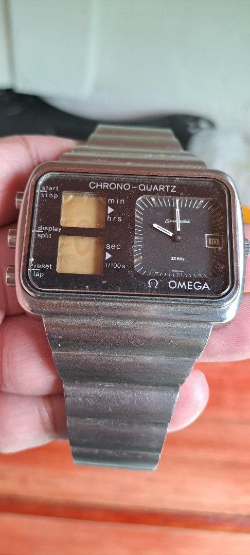 Omega Chrono Quartz Watch (Category: Luxury Watches) located in Quezon City. Submitted by mastervintage (Listing ID 1393663065, Image 1). Description: omega chrono quartz as is not working.