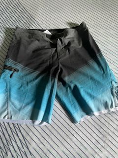 (Category: ) located in . Submitted by akastuffshop (Listing ID 1393631360, Image 1). Description: .