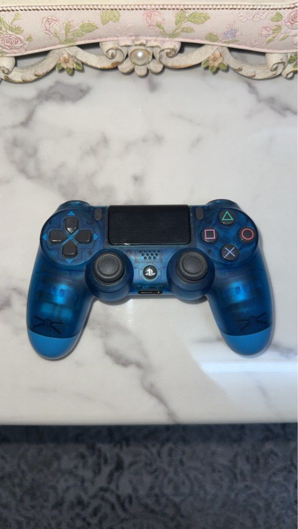 Original PS4 Controller (Category: PlayStation) located in Subang Jaya. Submitted by jas_xxr (Listing ID 1393811389, Image 1). Description: Selling a genuine Sony DualShock 4 Wireless Controller for PS4. Fully functional and in excellent condition Tested and working perfectly. Includes: Controller only (no box).