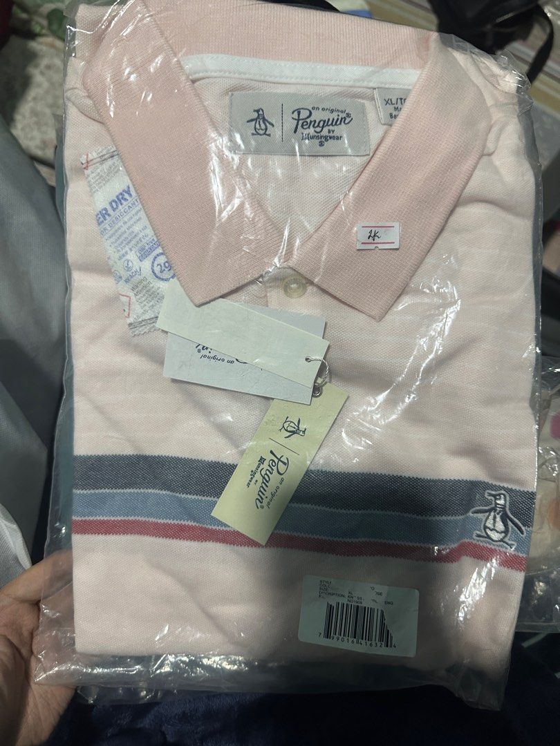 Penguin Polo Shirt (Category: Tshirts & Polo Shirts ) located in Manila. Submitted by omenagi (Listing ID 1393756307, Image 1). Description: XL.