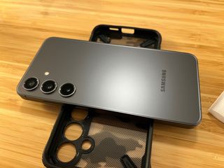 （分類：）位於 。 由 callaccal 提交（商品編號 1393694507，圖片 1）。簡介： 。