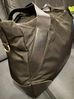 （分類：）位於 。 由 charm_gadget 提交（商品編號 1393763836，圖片 1）。簡介： 。
