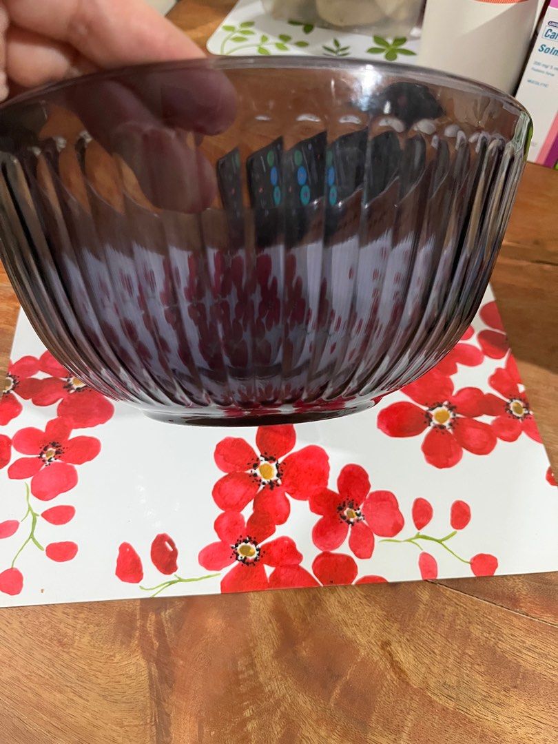 pyrex big bowl (Category: Bakeware) located in Manila. Submitted by wellovedgoods (Listing ID 1393682253, Image 2). Description: in very good condition minimal hairline scratches very pretty color 8.5 inches.