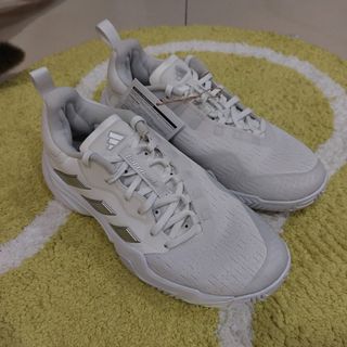 ASICS NOVABLAST 5ホワイト 23.5cm Sepatu padel Dijual | Beli 100+ Sepatu padel online