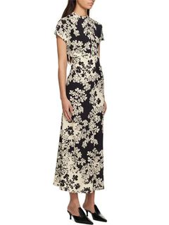 (Category: ) located in . Submitted by minimalwardrobe (Listing ID 1393695038, Image 1). Description: .
