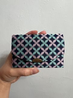 （分類：）位於 。 由 ttyingying 提交（商品編號 1393863667，圖片 1）。簡介： 。