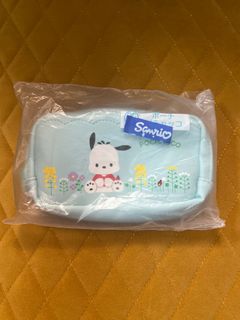 （分類：）位於 。 由 starrrrberry 提交（商品編號 1393923857，圖片 1）。簡介： 。