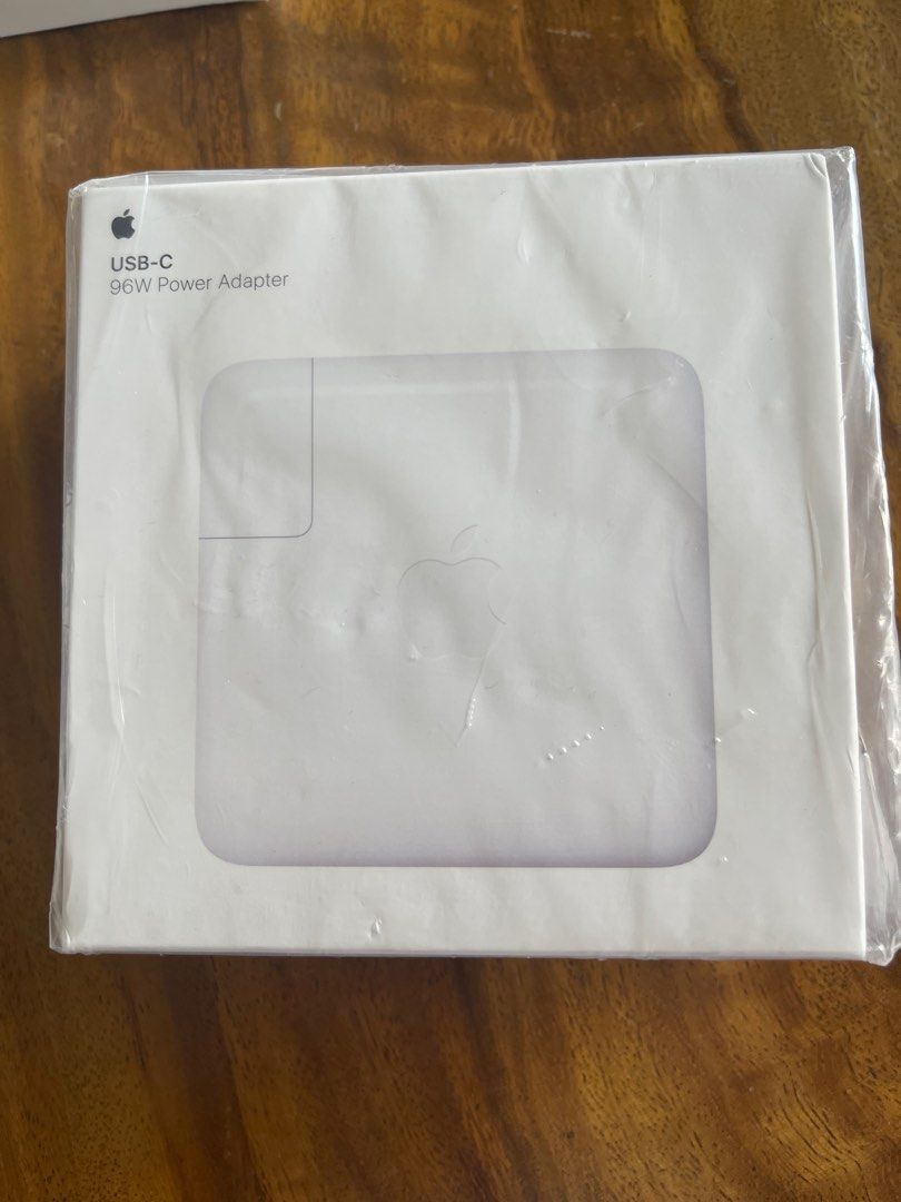 Original Apple MacBook 96W USB-C (Type C) power adapter (Category: Chargers) located in Manila. Submitted by md74574 (Listing ID 1393919504, Image 1). Description: 96 watt charger for MacBook’s using Type-C adapters Note: Adapter only (no cable included) - Item is still available while ad is active - price as listed (wala na po bawas) - item is in Bacood, Sta Mesa.