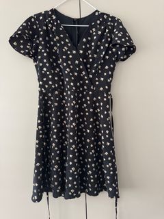 (Category: ) located in . Submitted by PreLoved_New (Listing ID 1393842737, Image 1). Description: .