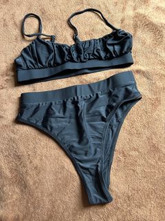 (Category: ) located in . Submitted by unleashedcollections (Listing ID 1393890916, Image 1). Description: .