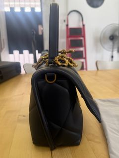 (Category: ) located in . Submitted by syikly.apparels (Listing ID 1393868475, Image 1). Description: .