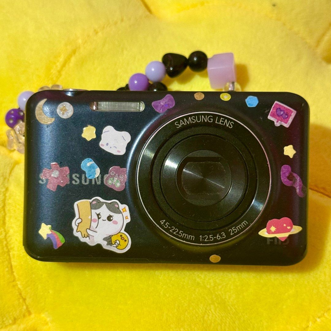 DIGITAL CAMERA (DIGICAM) SAMSUNG ES95 (Category: Cameras) located in Santo Domingo. Submitted by ligayacrochetcrafts (Listing ID 1393851315, Image 3). Description: Still negotiable for sure buyers ‼️ Samsung ES95 DIGICAM ❤️sample pictures are uploaded, no edit. ❤️battery life: super tagal, 1 week bago malowbat Inclusions: ❤️2 batteries ❤️1 Battery Charger (paayos niyo nalang 500 ko siya nabili, nagamit ko siya twice, last time chineck ko parang h