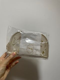 Dior 刺繡化妝包64213241027586110
