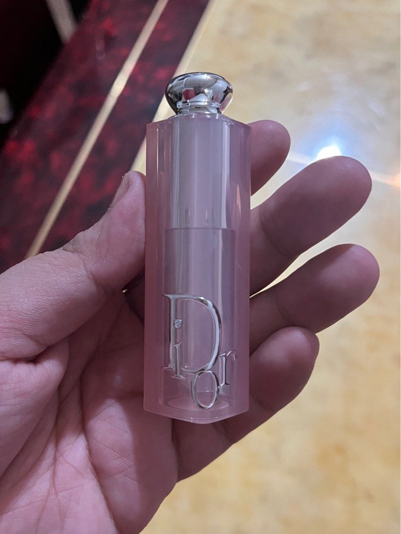 DIOR Addict Lip Glow - 000 Universal Clear (Category: Makeup) located in Bulacan. Submitted by declutterwitharia (Listing ID 1393948742, Image 3). Description: Brand new Shade: 000 Universal Clear Best seller 🤍 price negotiable for sure buyer.