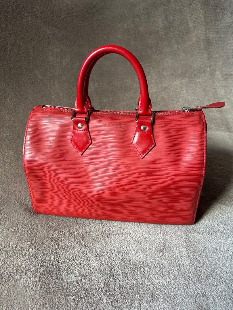 Epi Leather in red (Category: Luxury Bags & Wallets) located in Bacolod City. Submitted by katayellow (Listing ID 1393820109, Image 2). Description: No inclusions .