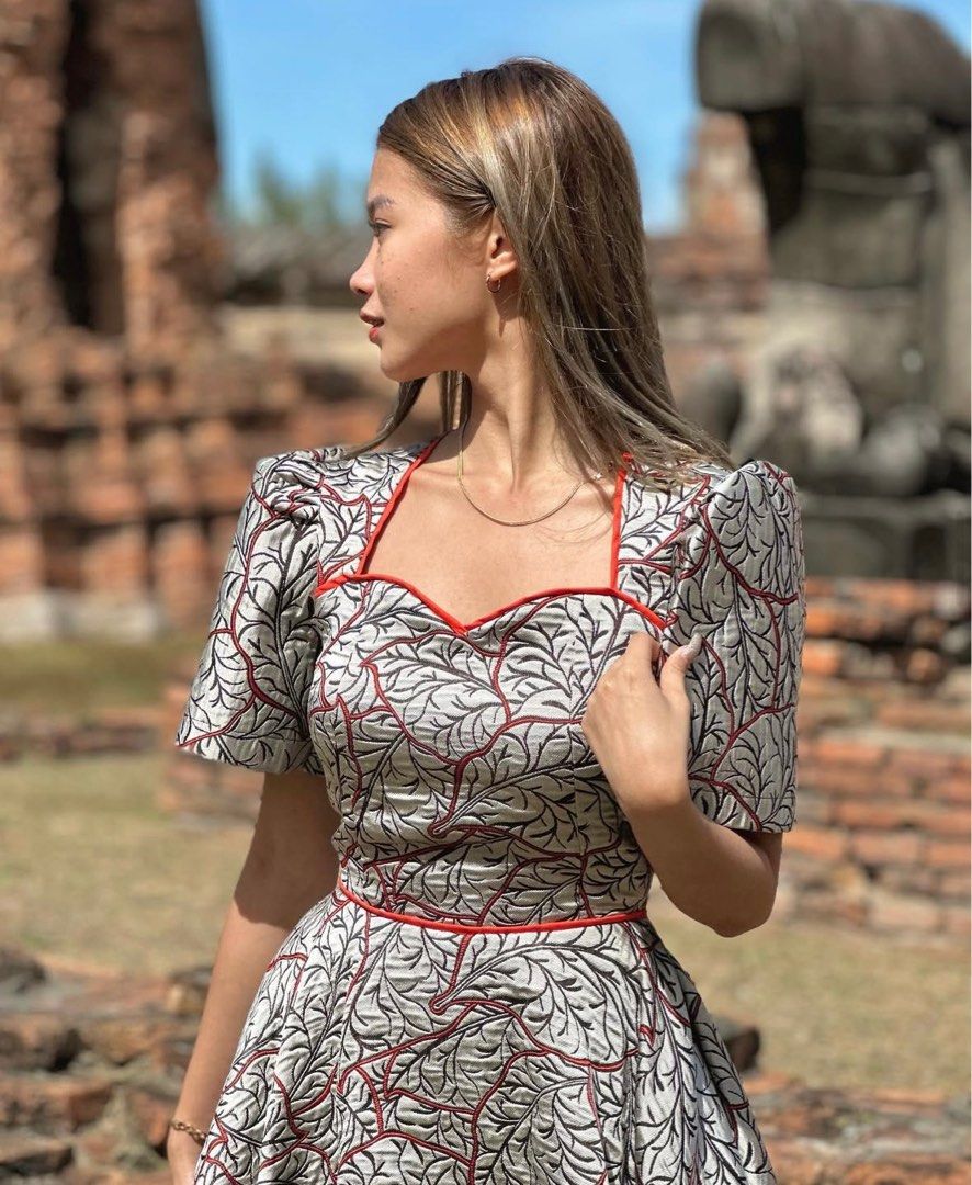 HERMANA AMORE KRIZZLE DRESS (Category: Dresses) located in Manila. Submitted by lovesport (Listing ID 1393941756, Image 2). Description: .