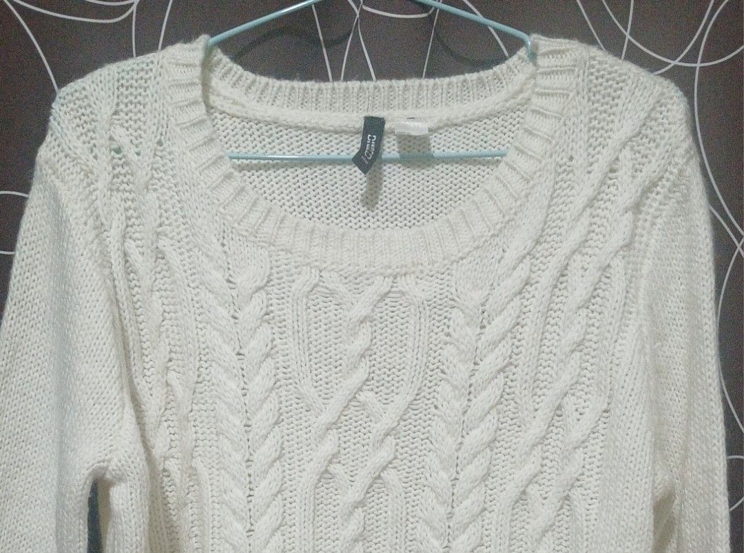 H&M Cable Knitted White Longsleeved Shirt (Category: Others Tops) located in Tarlac. Submitted by animerika565 (Listing ID 1393996466, Image 2). Description: RFS: Decluttering & its not my size anymore, not ukay bought from Marquee Mall size on tag : M H : 20 inches W from front : 22 inches Shoulders : 17 inches Sleeves L: 25 inches Sleeves W: 5 1/2 inches item is stretchy MOP: Gcash delivery: J&T.