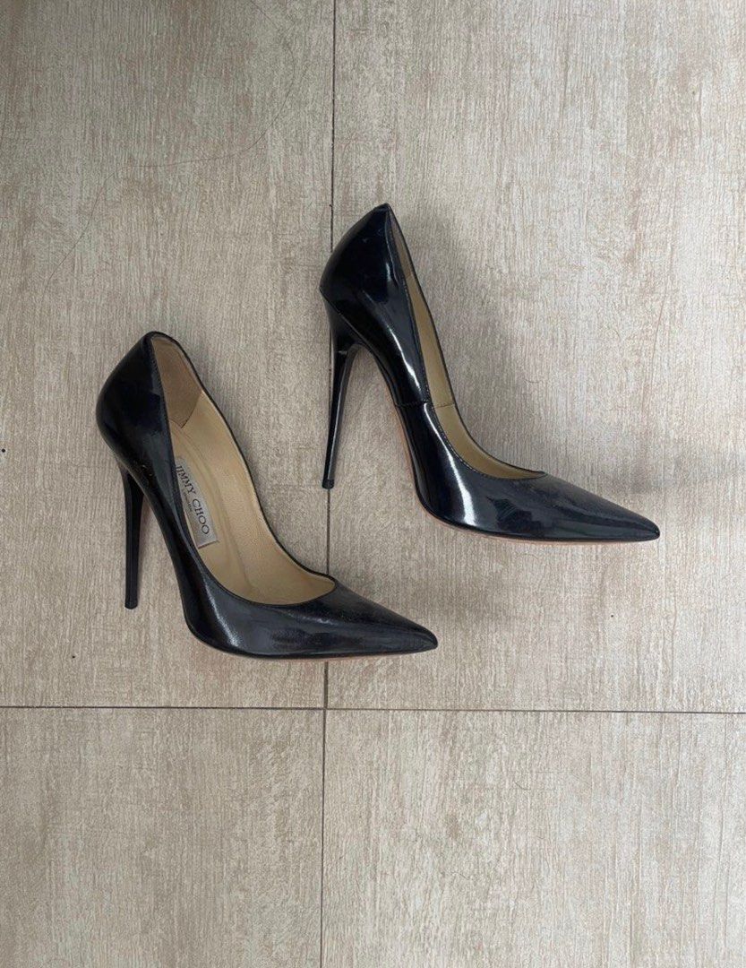 RUSH!! Jimmy Choo High Heels (Category: Heels) located in Manila. Submitted by __ipppip (Listing ID 1393864584, Image 2). Description: Bought from a friend but since then i never got to use it cause the heels are too high No box RFS: Heels too high .