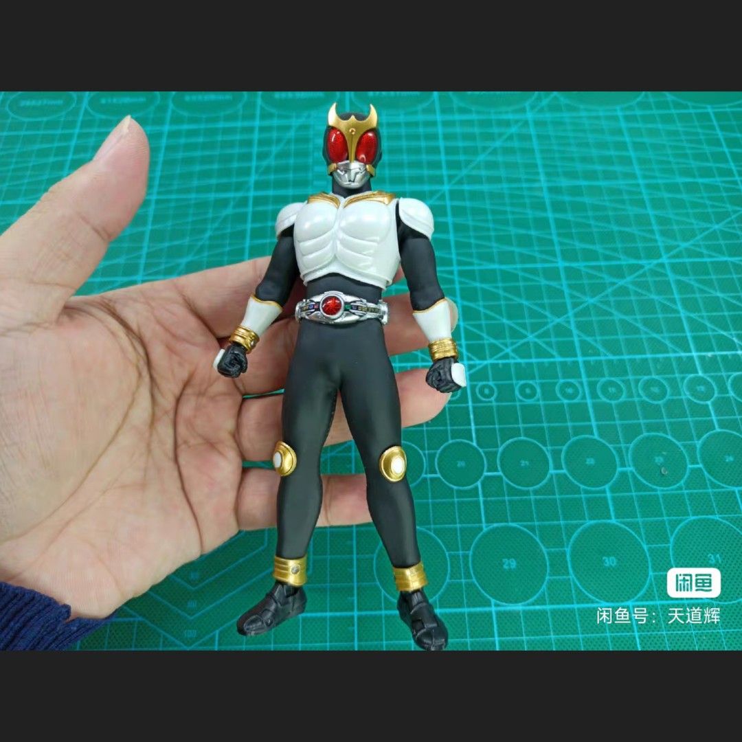 Leather Case For s.h.figuarts (SHINKOCCHOU SEIHOU) Kamen Rider Kuuga (Up Grade Parts, figure not Included) (Category: J-Wave Merchandise) located in Singapore. Submitted by Fat_toyman (Listing ID 1393833176, Image 3). Description: Leather Case Up Grade Parts! DIY up grade for S.h.f Shinkoccho Kuuga figures! Figure not Included! This product cannot be used for Kuuga Ultimate From.