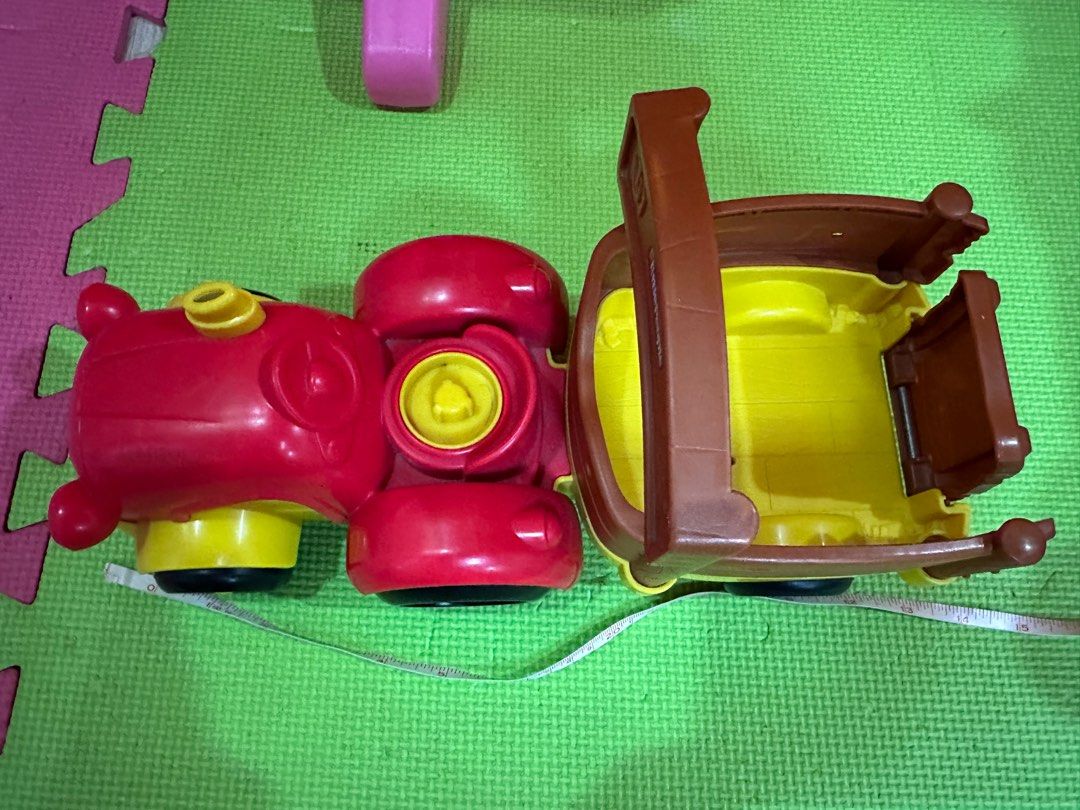 Little tikes truck (Category: Kids Toys) located in Caloocan City. Submitted by ashleyscorner (Listing ID 1393827377, Image 2). Description: .