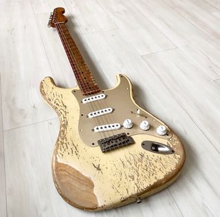 (Category: ) located in . Submitted by guitarplayerbox (Listing ID 1393821031, Image 1). Description: .