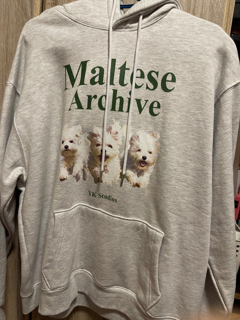 Maltese Archive Kpop Hoodie (Category: Coats, Jackets and Outerwear) located in Quezon City. Submitted by juststuff07 (Listing ID 1393934786, Image 1). Description: - Used once inside the condo - Bought straight from official korean website - Has an oversized fit .