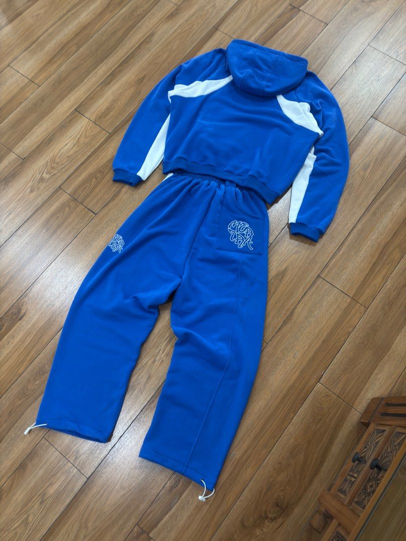 Mertra Tracksuit (Category: Sets & Coordinates) located in Manila. Submitted by ghostrideblurr (Listing ID 1393982291, Image 2). Description: Mertra Tracksuit.